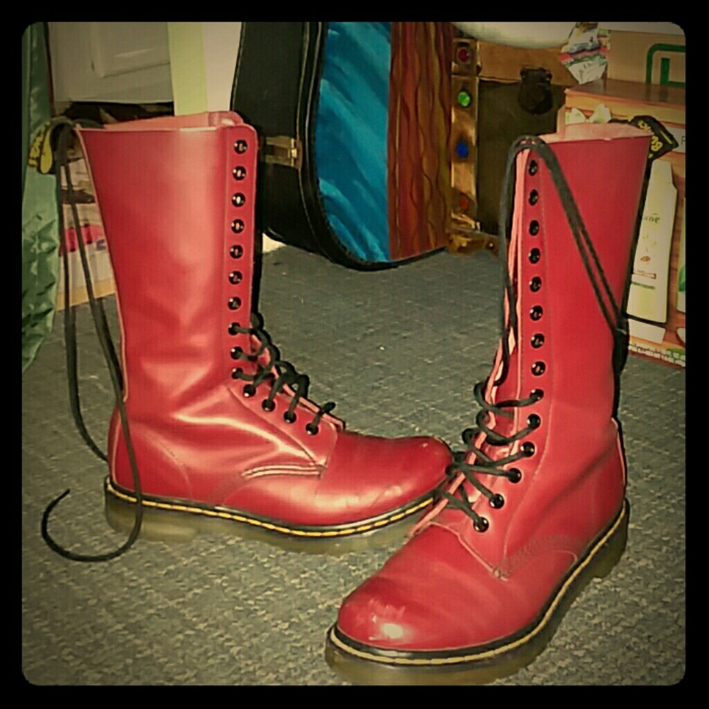 Size 8 red 14 hole Doc Martens